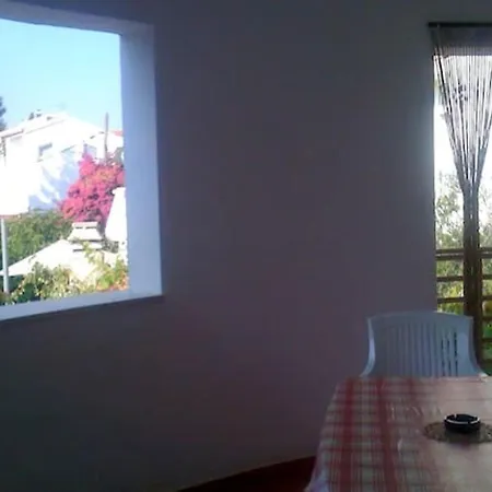 Apartment One Bedroom With Wifi At Zavala