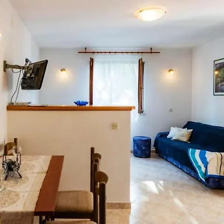 One Bedroom With Wifi At Apartment Zavala