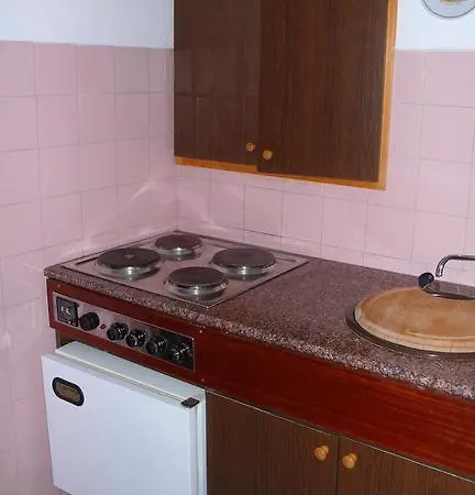 Apartment Ivan Dolac 伊万多拉克